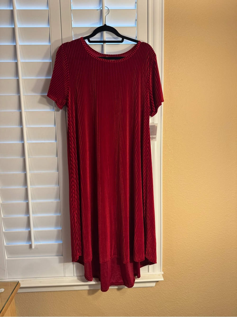 LuLaRoe Red Ribbed High-Low Swing Dress Carly